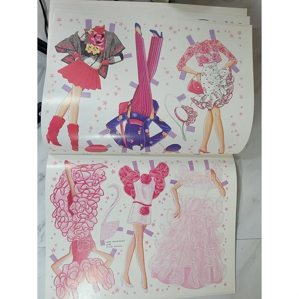 Vintage Barbie Deluxe Golden Paper‎ Doll Book 1991 Never Used 1690 Uncut